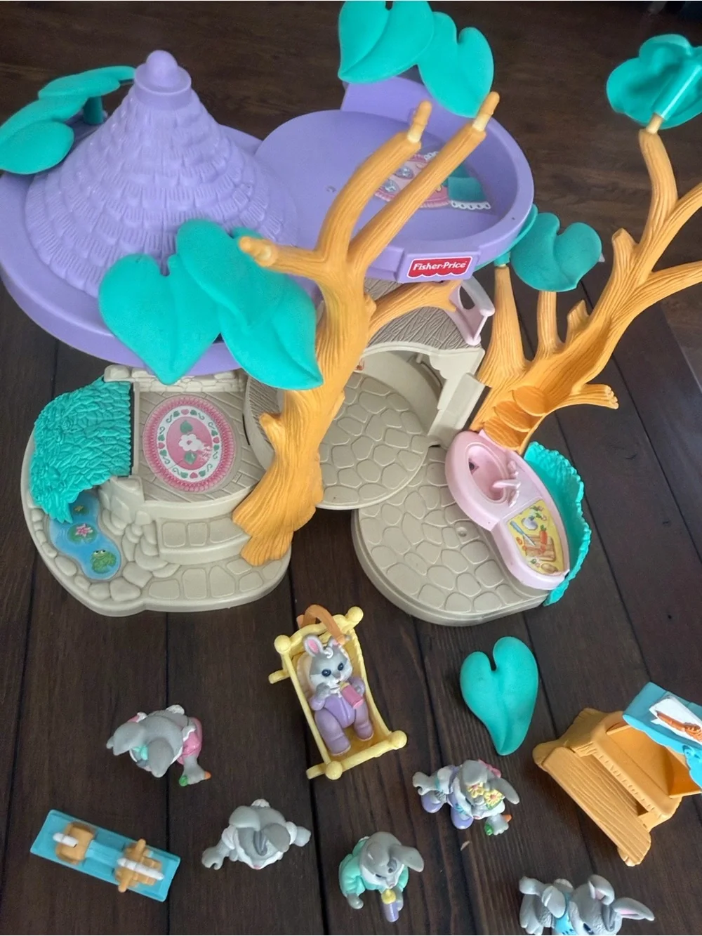 1996 Fisher-Price Hideaway Hollow Treehouse Playset w/ Bunnies